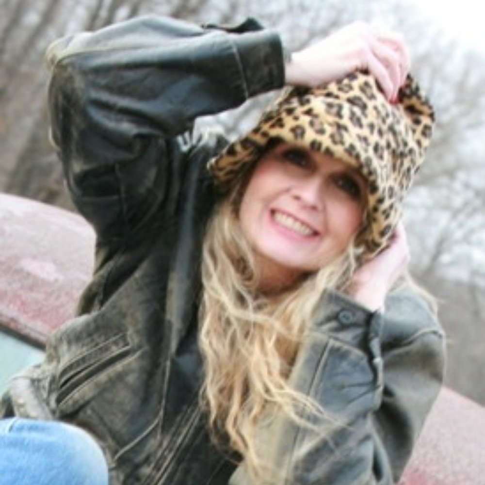 Meet your Posher, Petie